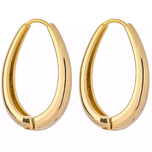 Oval hoop earrings - Picture 4 of 5